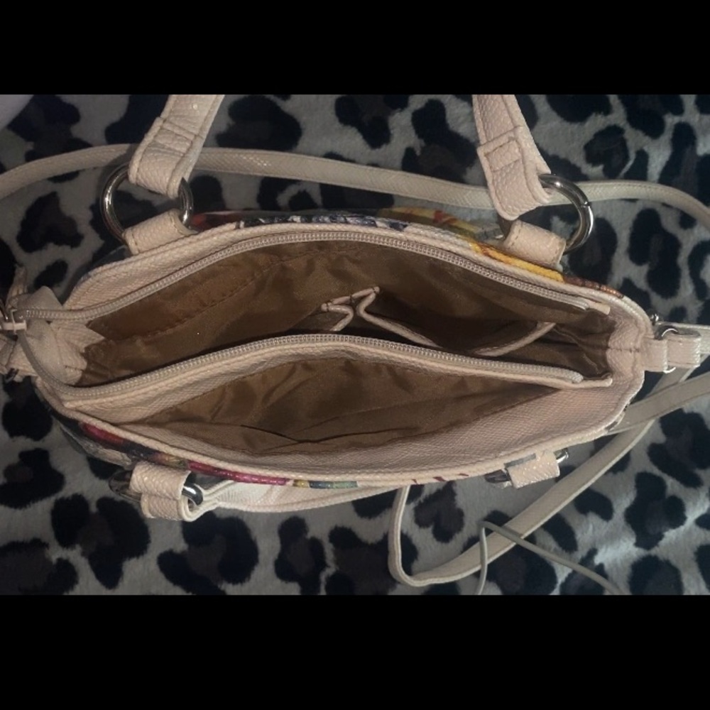 Multisac Purse W/ Flower Pattern - image 4